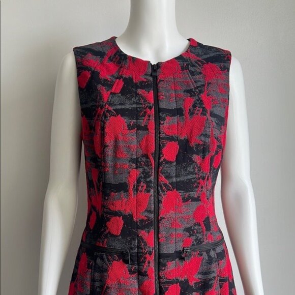 Hilton Hollis Zip Front Pencil Dress - 6 - Picture 2 of 13